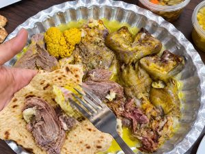 Kale Pache traditional Persian breakfast dish