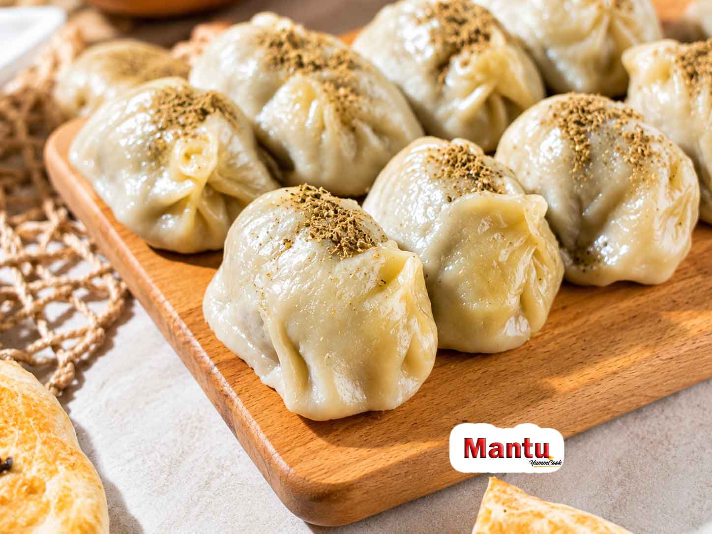 Mantu Recipe with Afghan dumplings and yogurt sauce