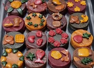 Small cake lavashak for parties