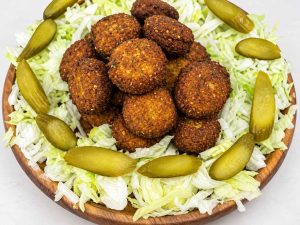 Golden crispy Felafel balls ready to serve
