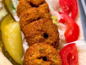 Homemade Felafel with chickpeas, parsley, garlic and spices
