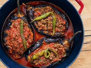 Authentic Karniarik with tomatoes and herbs