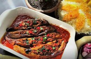 Karniarik with cooked rice