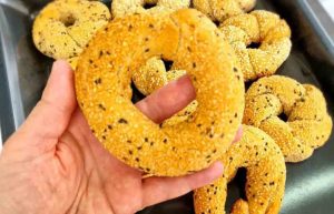 koulouri of a healthy bread
