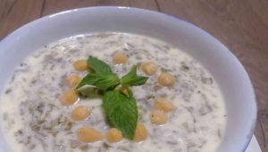 Dovga, chickpea soup and fresh vegetables