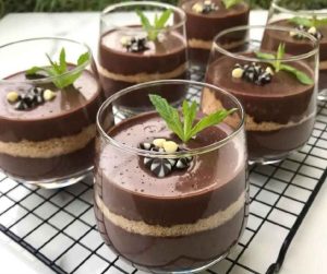 Supangle with Mint Leaf Garnish