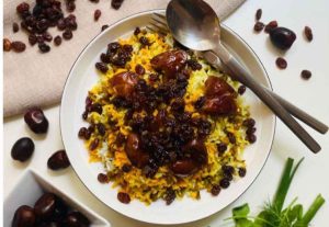 khorma polo with chicken and raisins