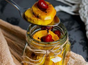 torshi anbeh with jujube seeds