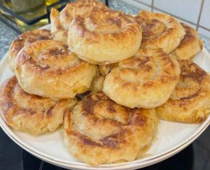 Meat and yufka dough burek