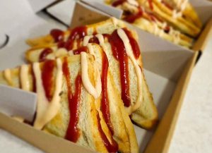 Snacks with tomato sauce