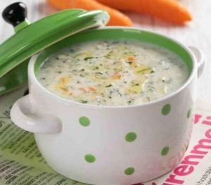 Turkish yogurt soup in a porcelain pot