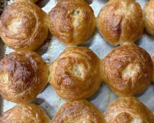 Baked and golden Boyoz in the oven