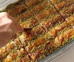 Sweet Tube Baghlava