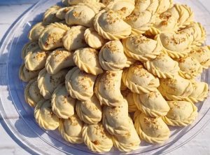 ghottab with almond flavor