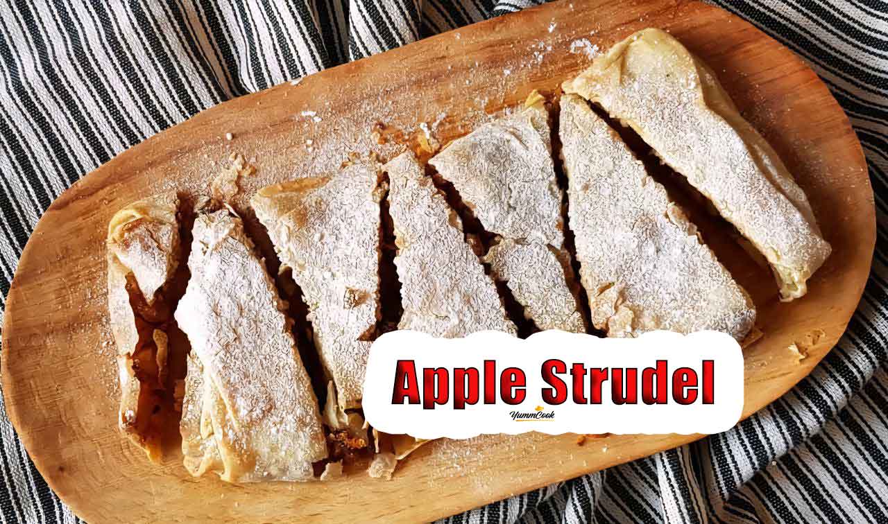 Apple Strudel with Cinnamon