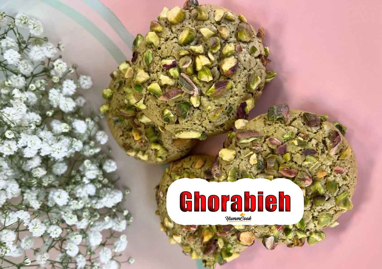 Ghorabieh: Soft and Almond Sweets