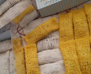 Simple saffron-flavoured Rashti Khoshkar