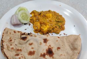 Paneer Khurma with Onion and Cucumber