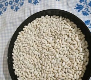 White beans for Kuru Fasulye