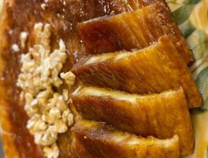 Sliced and cold Khagineh dessert