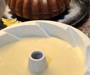 Lemon cake recipe in a round pan