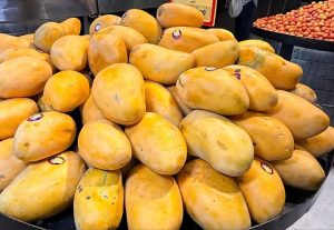 Sweet and fresh mango for dessert and mango milk recipe