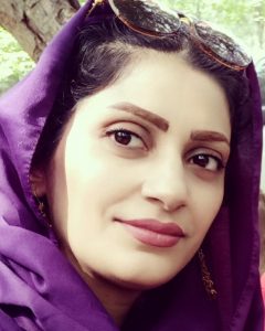 Narges from Isfahan, Iran, Persian food writer and recipe creator at YummCook