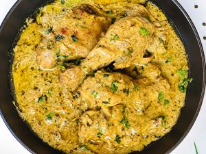 Creamy chicken korma with tender chicken in a rich curry sauce