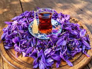 Homemade saffron tea with saffron threads